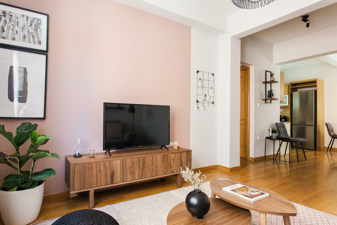 Delightful 1Bd Apartment In Plaka By Upstreet Athén Kültér fotó